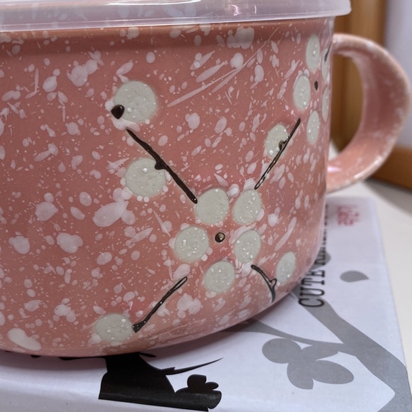 Ramen or soup mug/bowl with cover NWT cherry blossom floral design - Picture 3 of 16